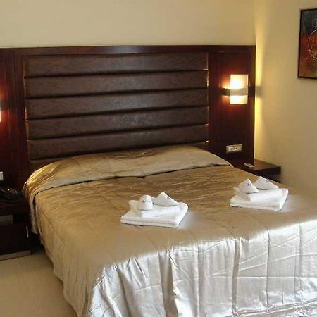 Socrates Hotel Karpathos Island Eksteriør billede